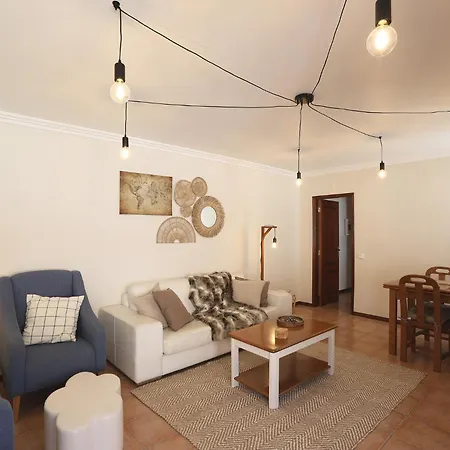 Apartment T2-kirsten's House Nazaré